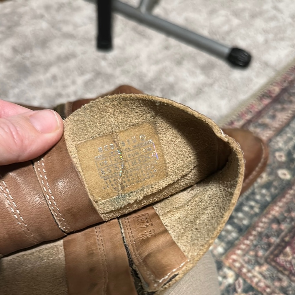 Bed Stu Brown Leather Cobbler Boots with Zipper - Picture 10 of 11